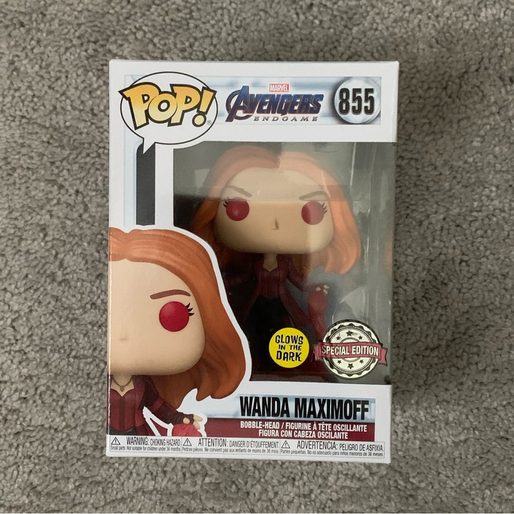 Funko Pop: Wanda Maximoff (GITD)